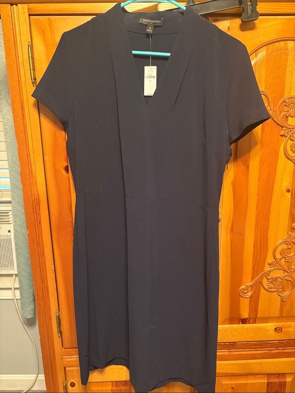 Banana Republic Navy V-Neck Short-Sleeve Midi Dress